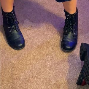 Black Faux Leather Booties🖤🖤